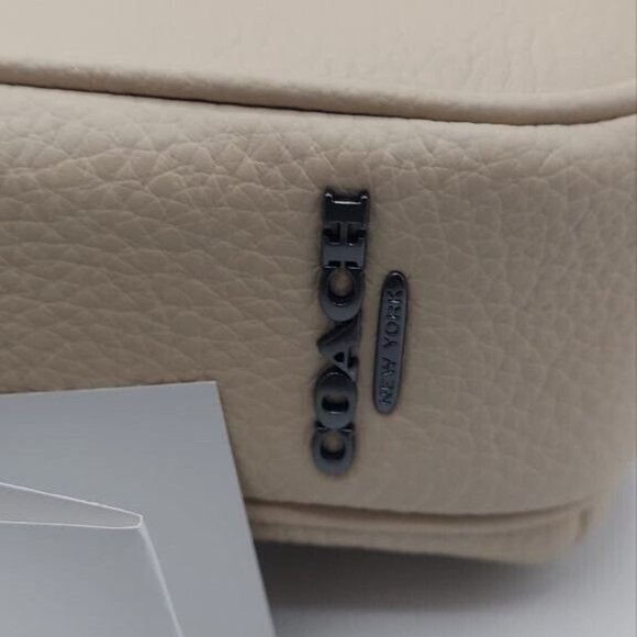 NWT Coach X Peanuts Heritage Crossbody With Snoopy Motif Pebble Leather CE613 - Picture 5 of 15